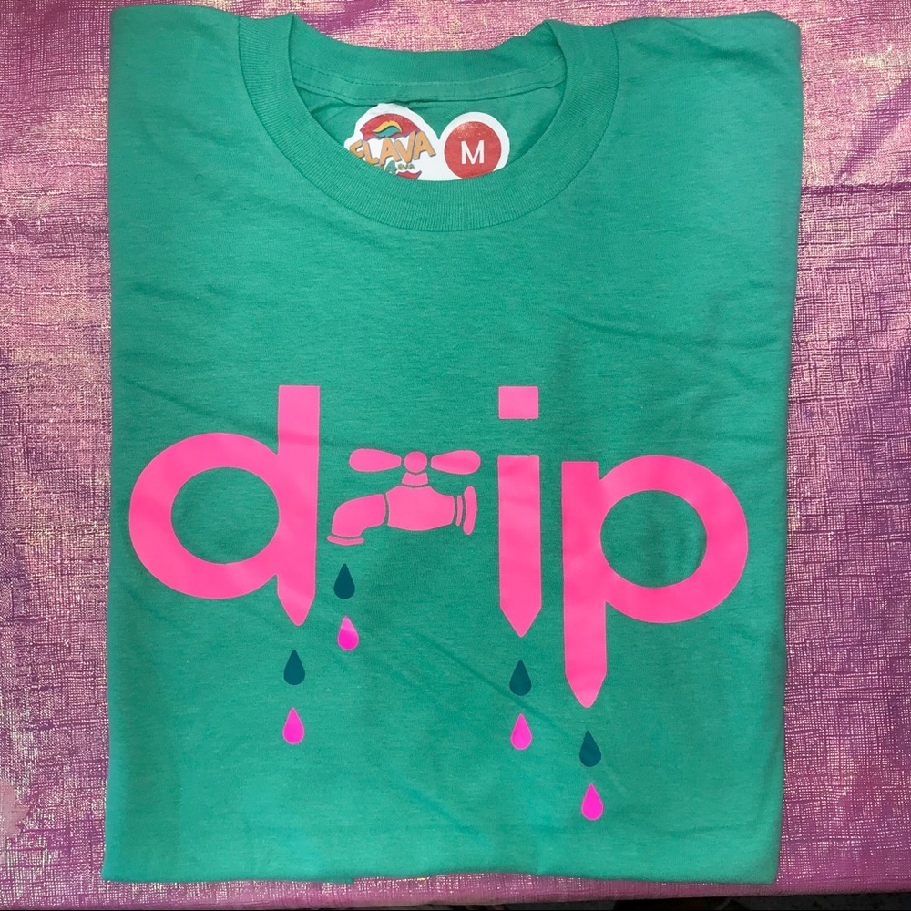 Drip T-Shirt Size M